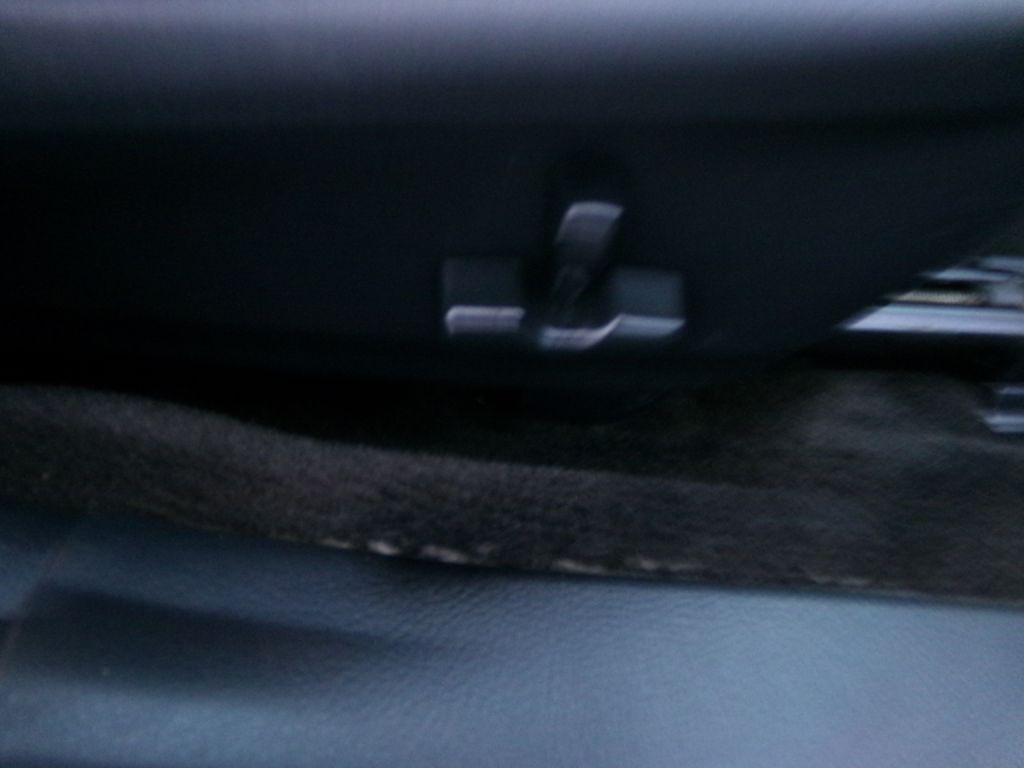 2014 Subaru Outback Image 41