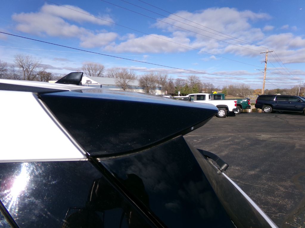 2020 Ford Explorer Image 9