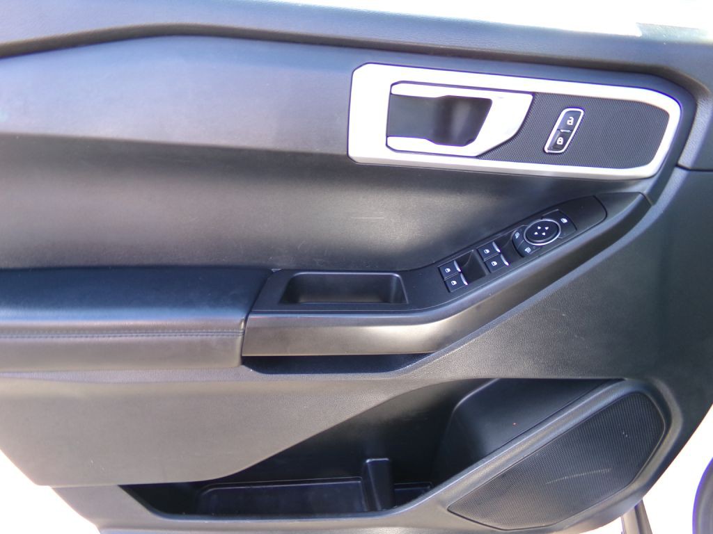 2020 Ford Explorer Image 10