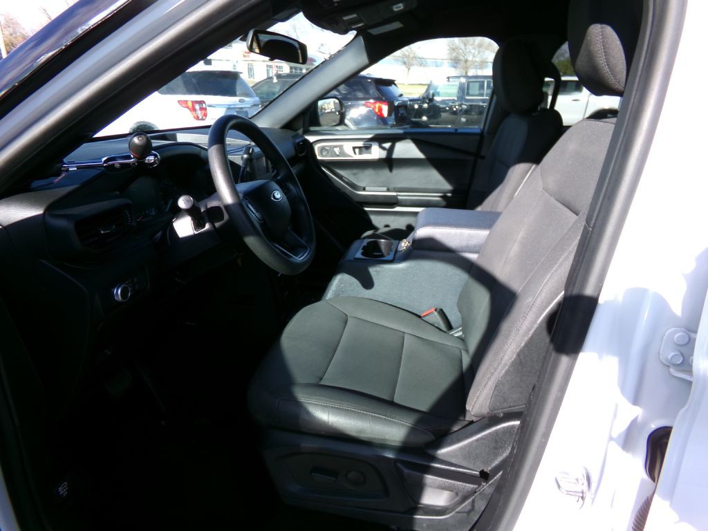 2020 Ford Explorer Image 12