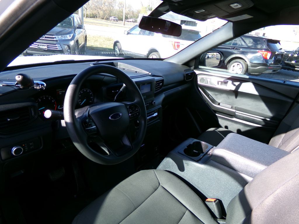 2020 Ford Explorer Image 13