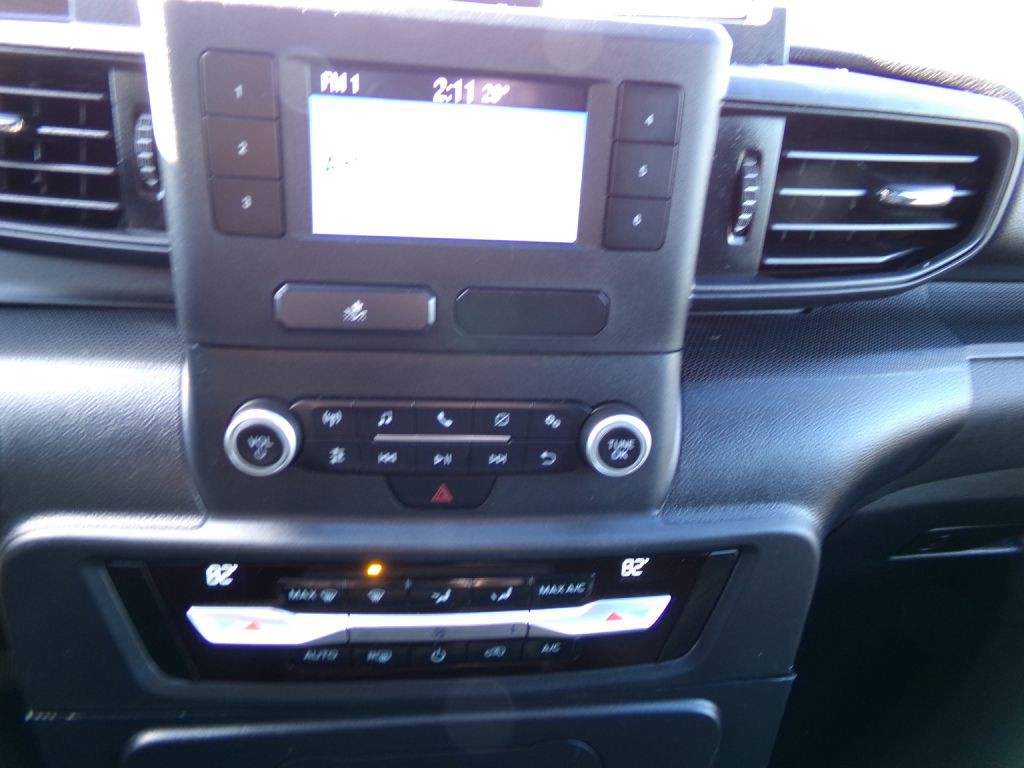 2020 Ford Explorer Image 19