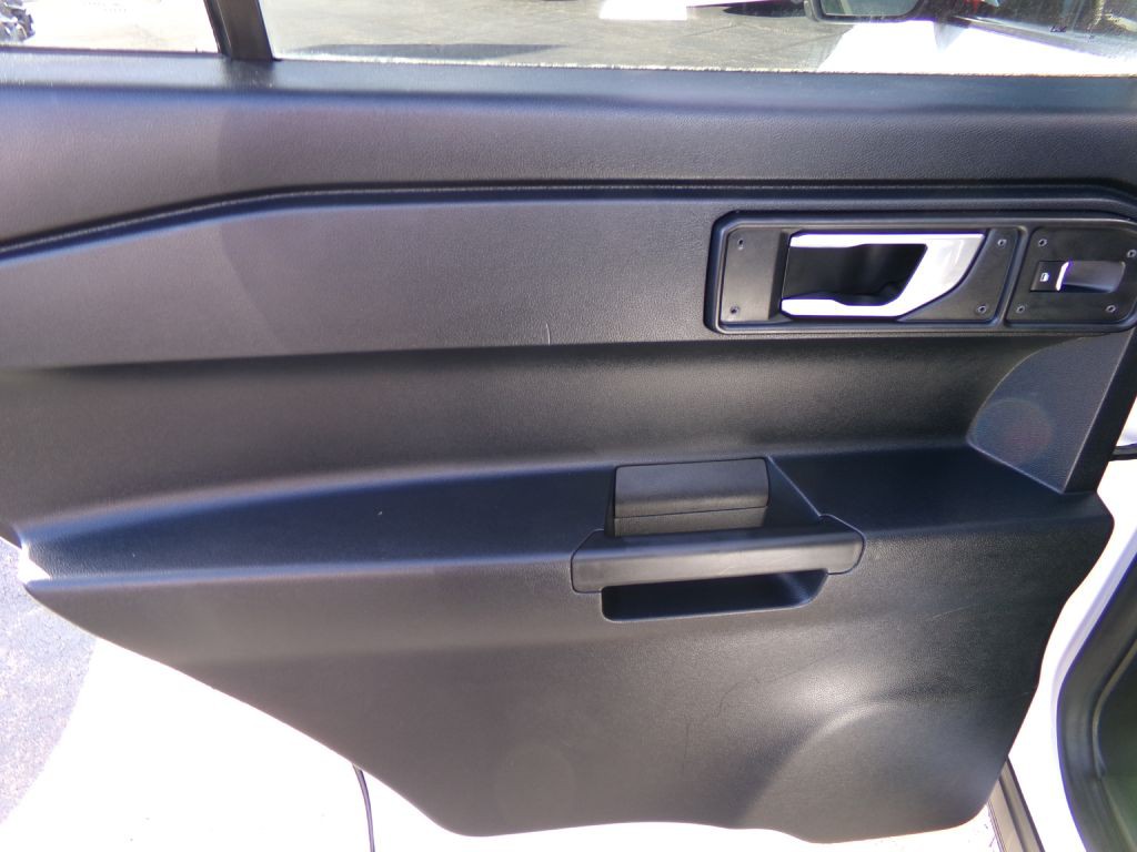 2020 Ford Explorer Image 26