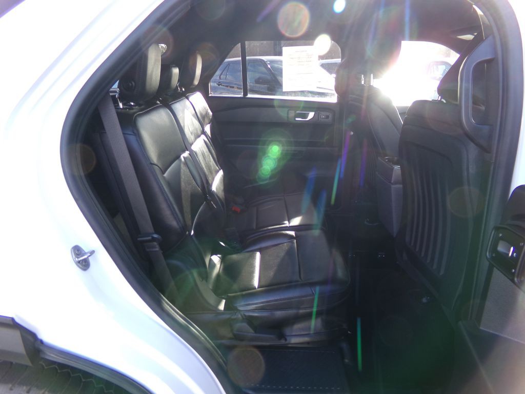 2020 Ford Explorer Image 35