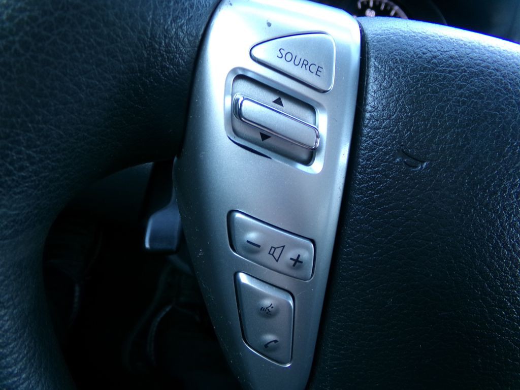 2019 Nissan Versa Image 14