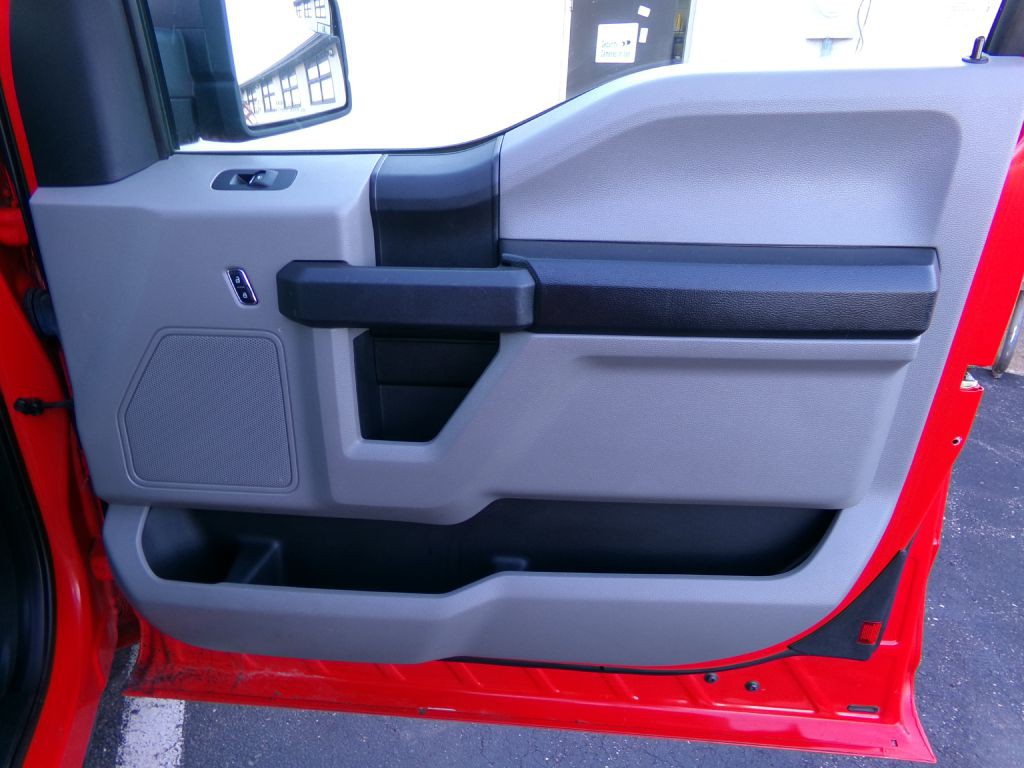 2017 Ford F-150 Image 23