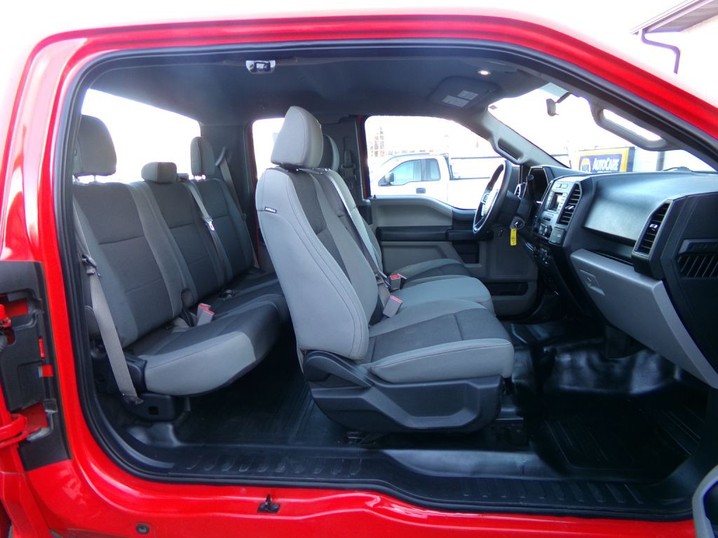 2017 Ford F-150 Image 24