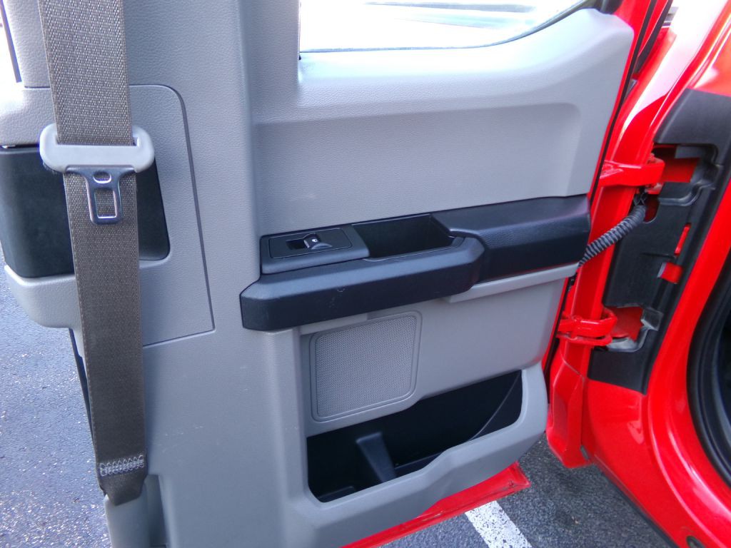 2017 Ford F-150 Image 25