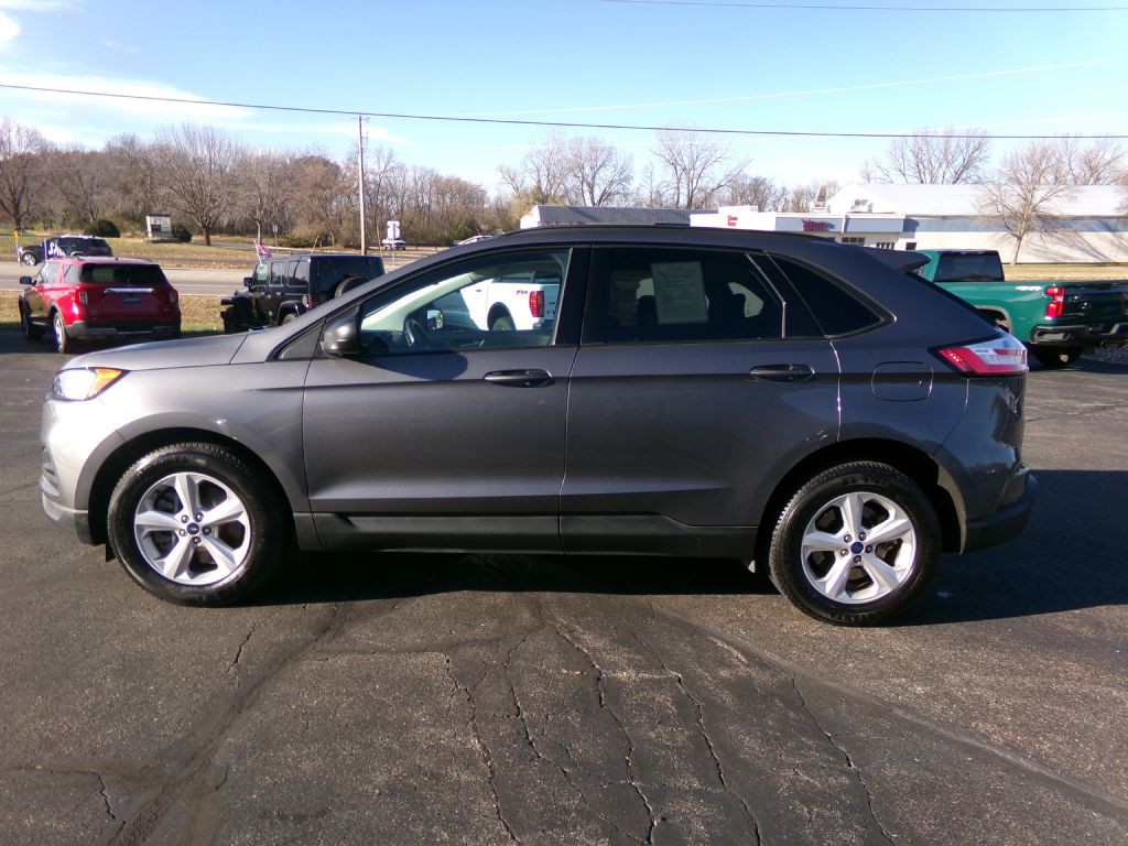 2022 Ford Edge Image 5