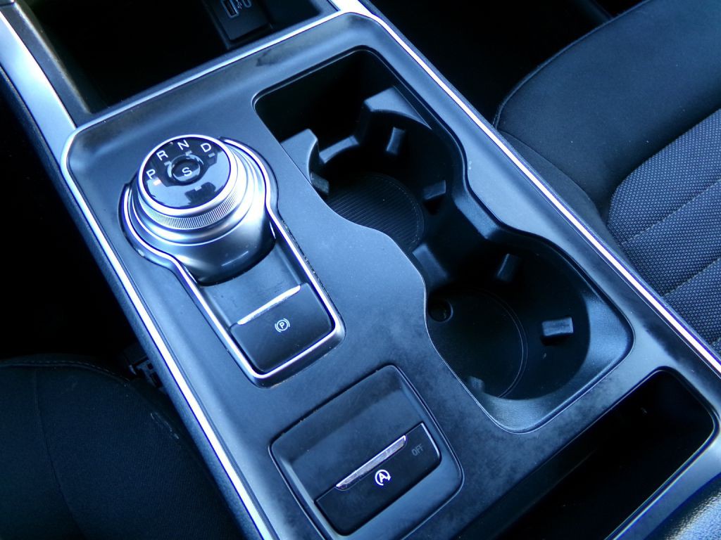 2022 Ford Edge Image 21