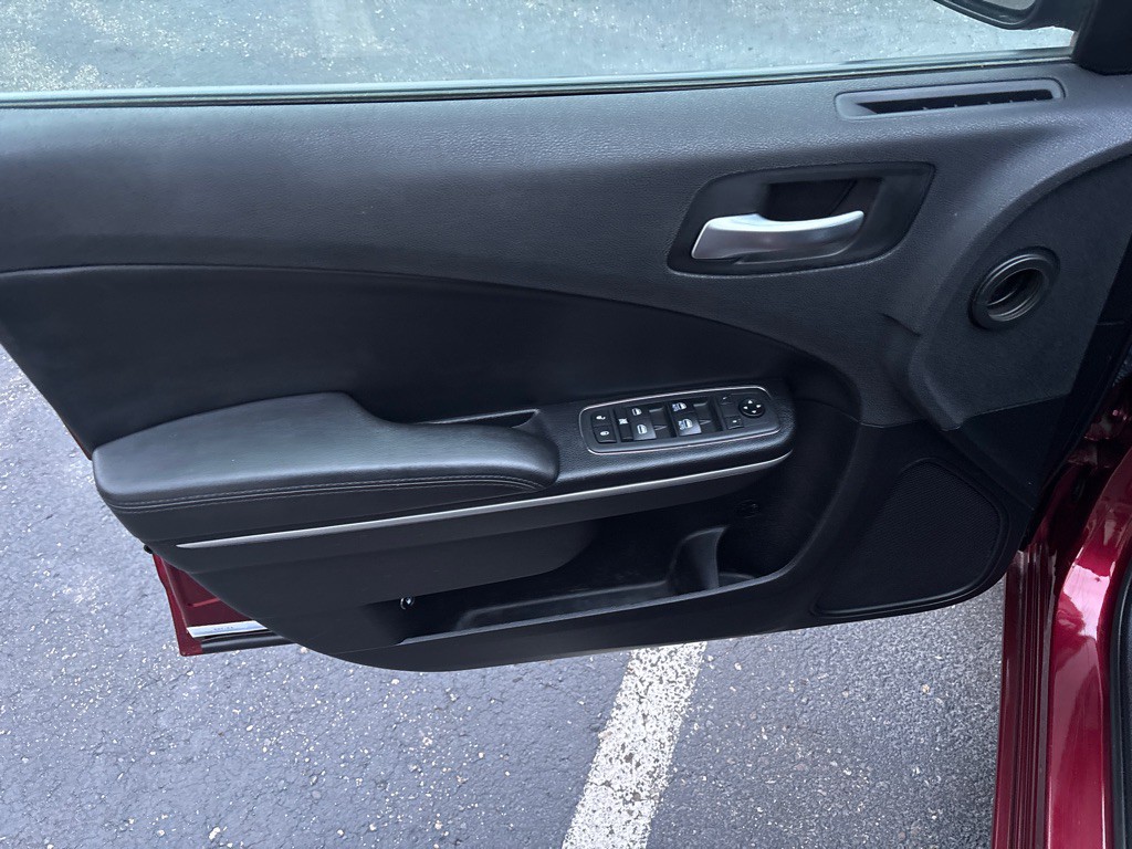 2019 Dodge Charger Image 9