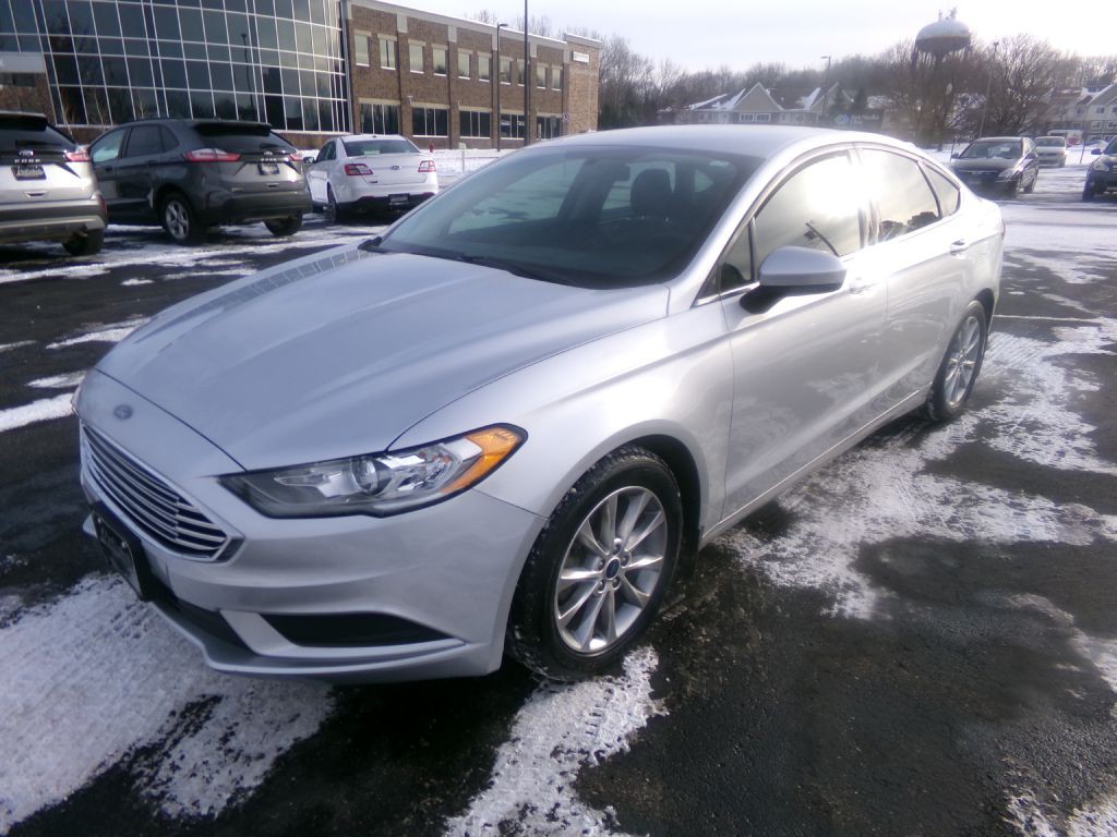 2017 Ford Fusion Image 6