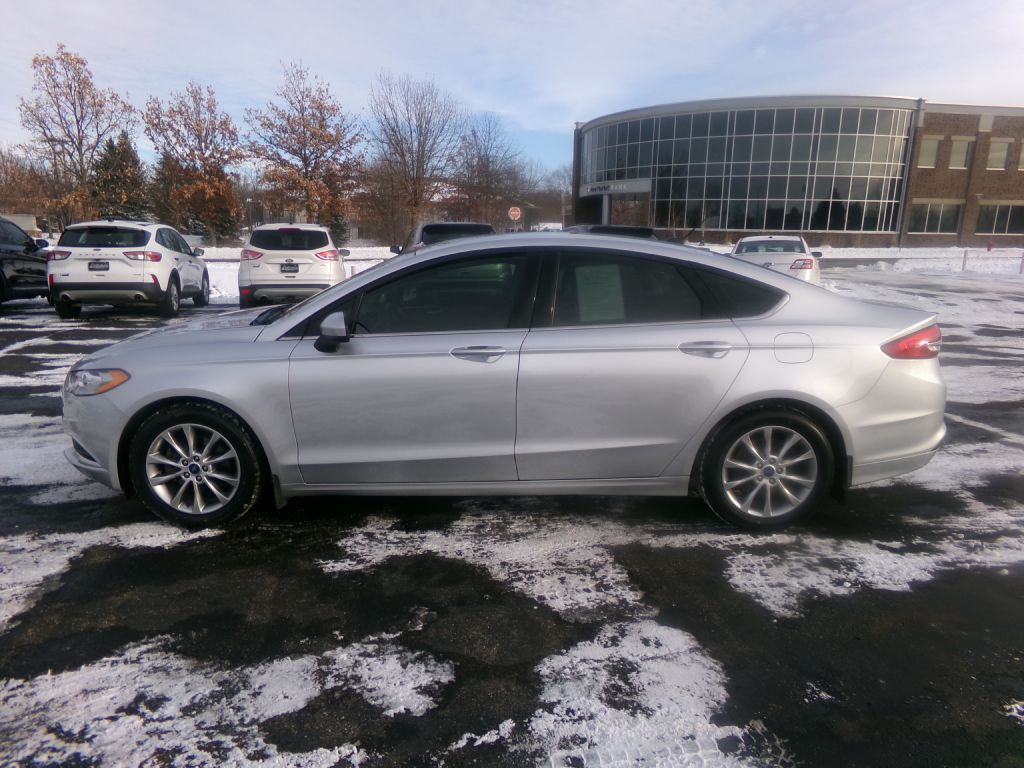 2017 Ford Fusion Image 7