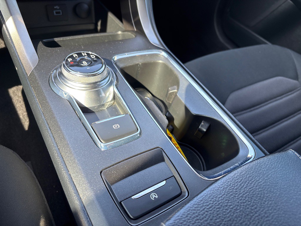 2017 Ford Fusion Image 17