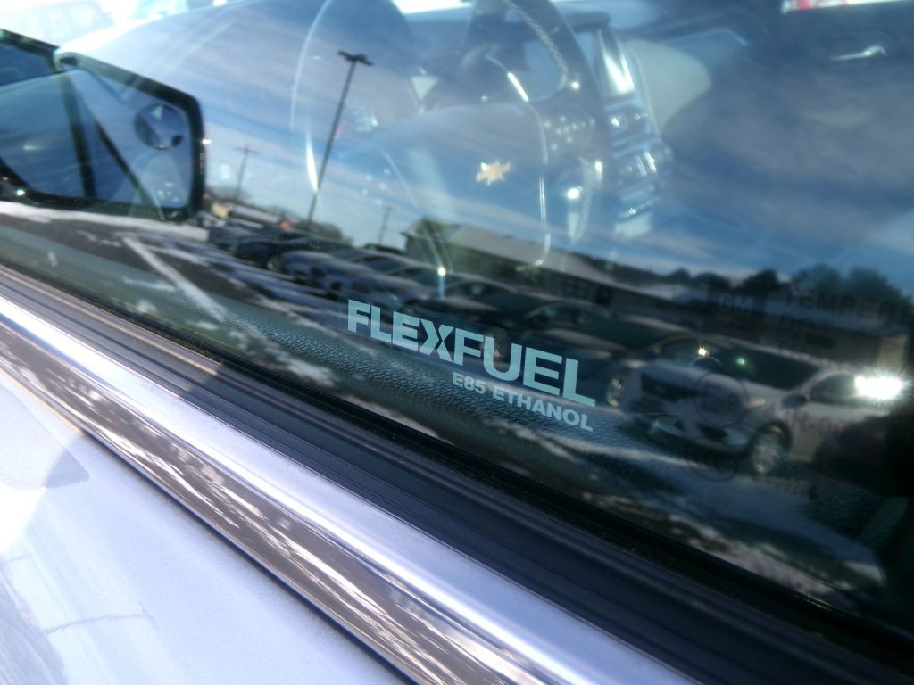 2019 Chevrolet Suburban Image 11