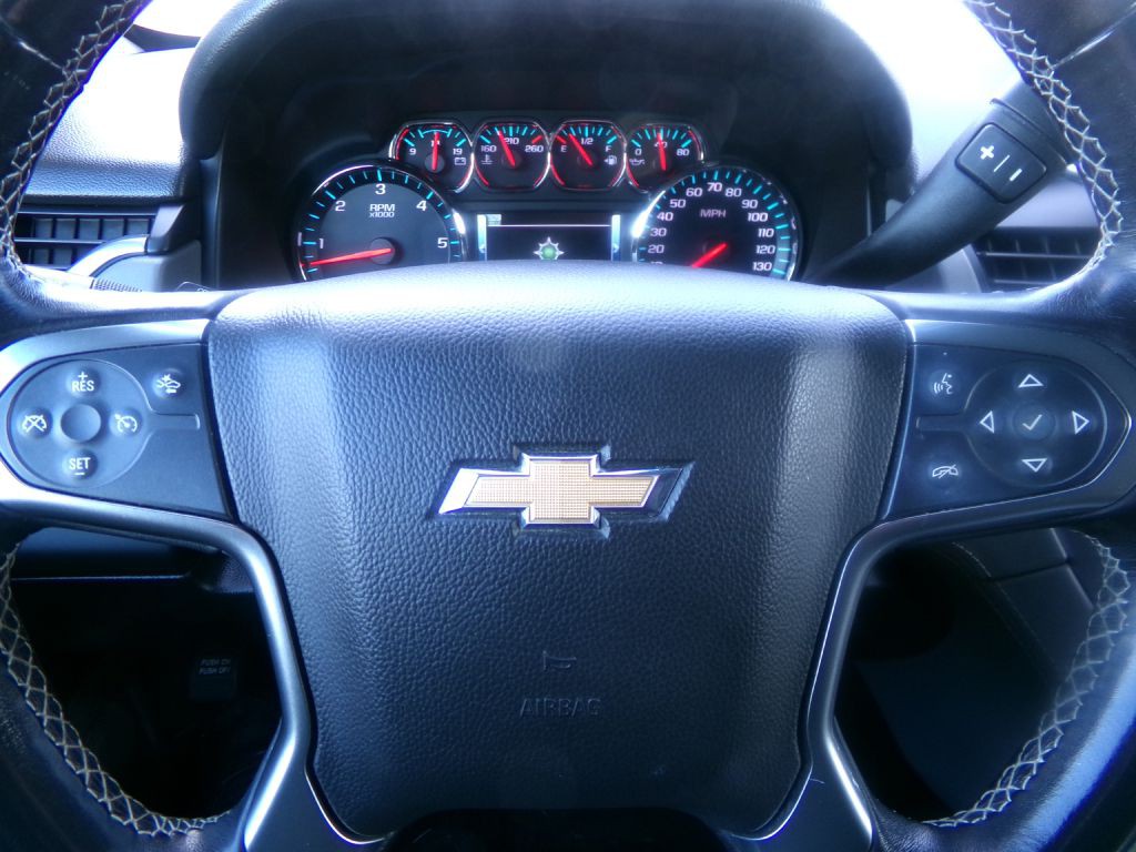 2019 Chevrolet Suburban Image 20