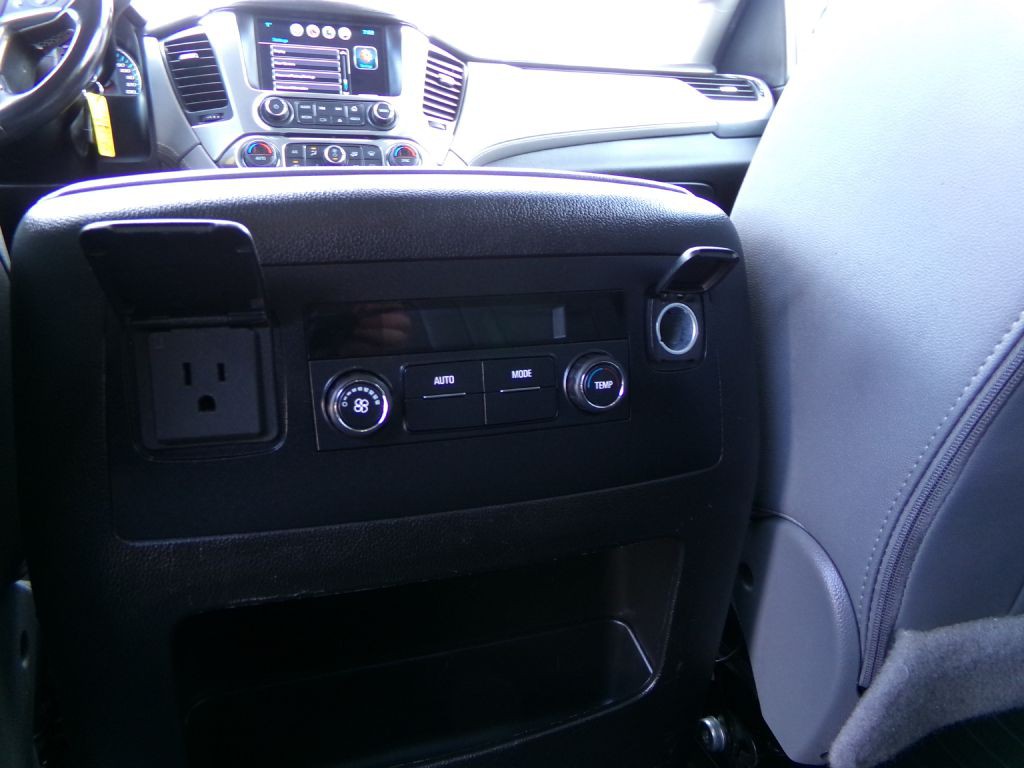 2019 Chevrolet Suburban Image 35