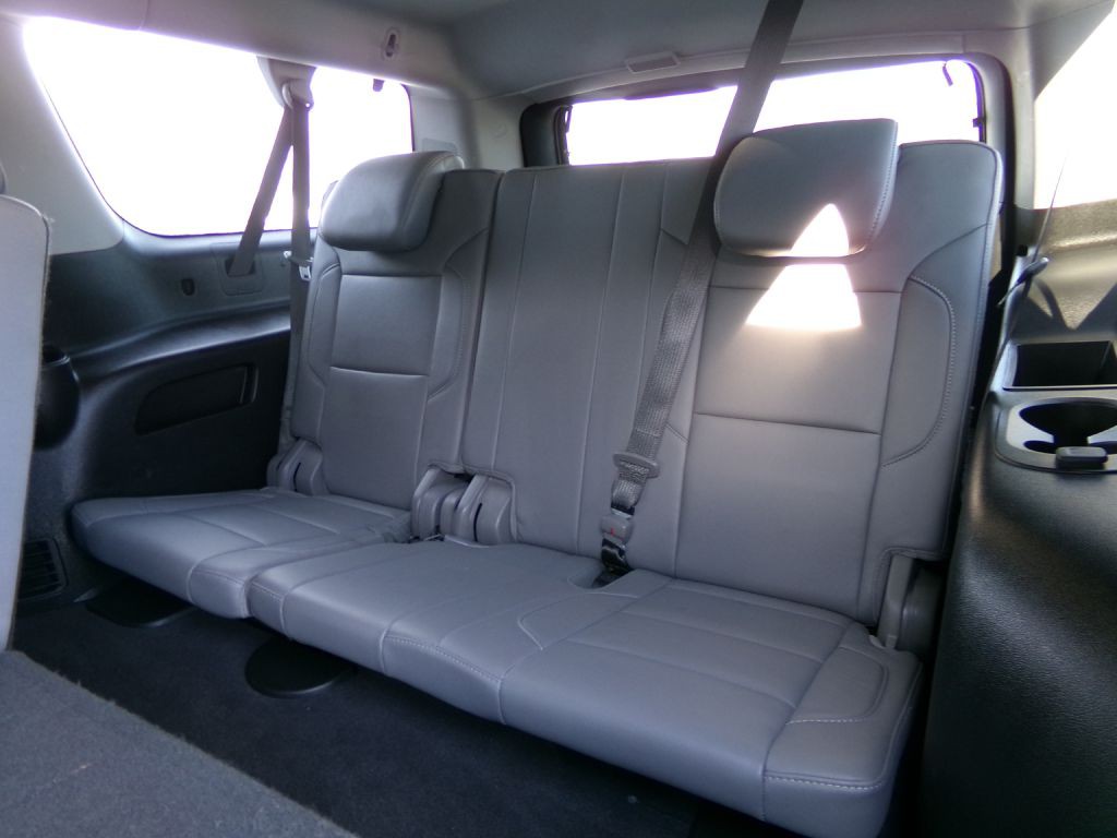 2019 Chevrolet Suburban Image 36