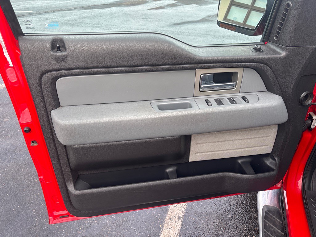 2011 Ford F-150 Image 9