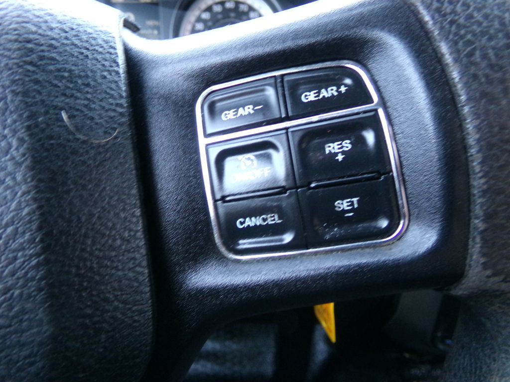 2016 RAM 1500 Image 17