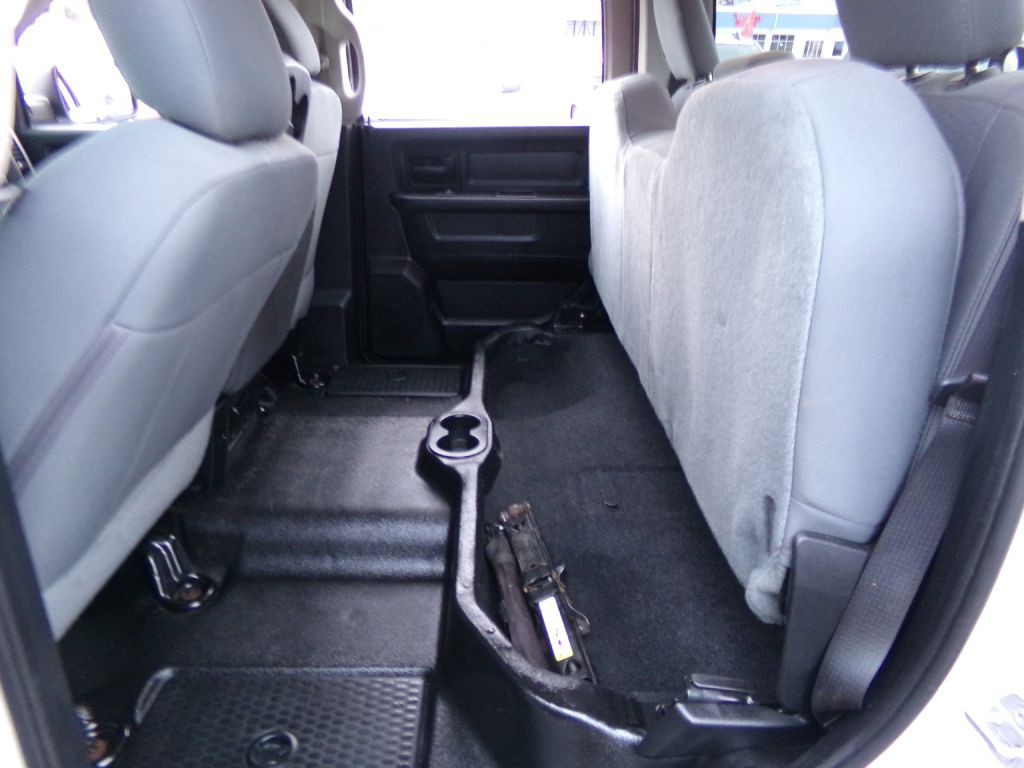 2016 RAM 1500 Image 31