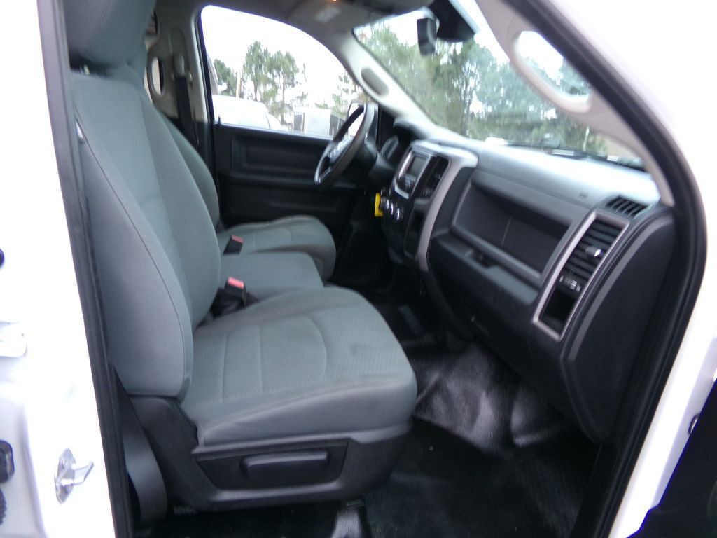 2016 RAM 1500 Image 34