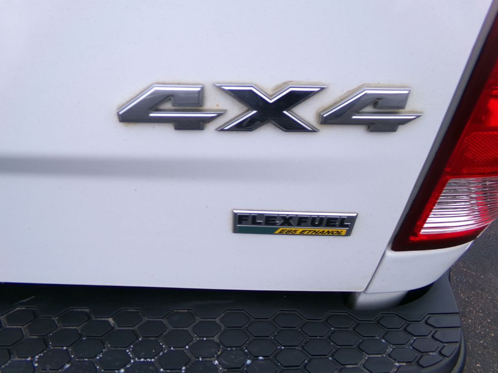 2016 RAM 1500 Image 43