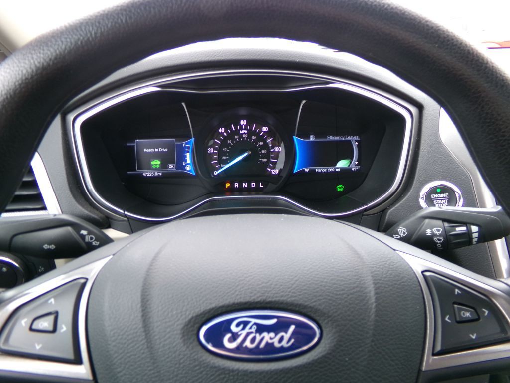 2018 Ford Fusion Image 28