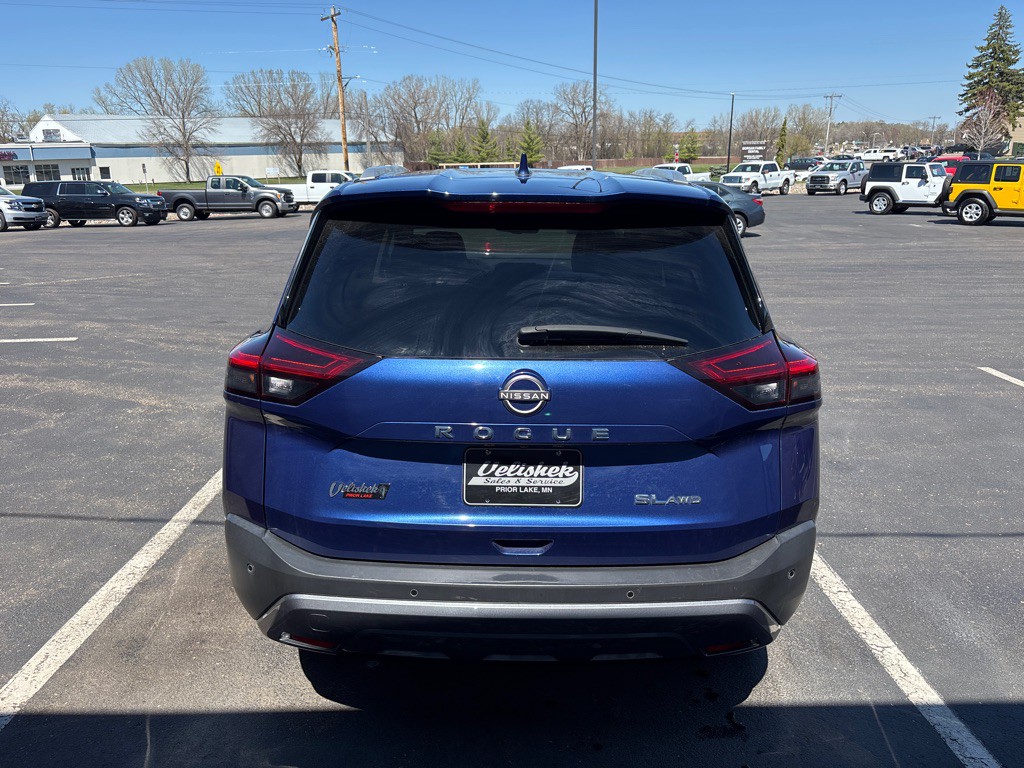 2023 Nissan Rogue Image 4