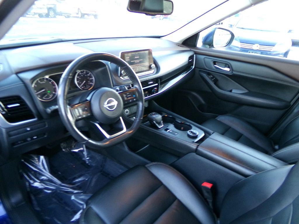 2023 Nissan Rogue Image 13