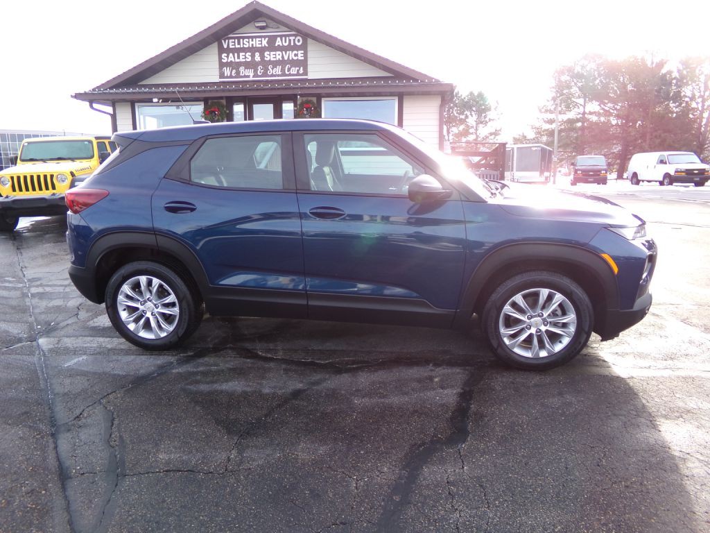 2021 Chevrolet Trailblazer Image 3