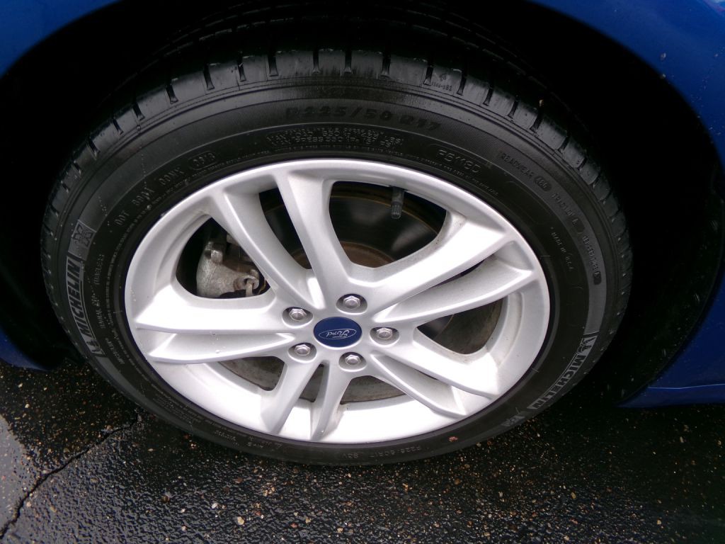 2018 Ford Fusion Image 8