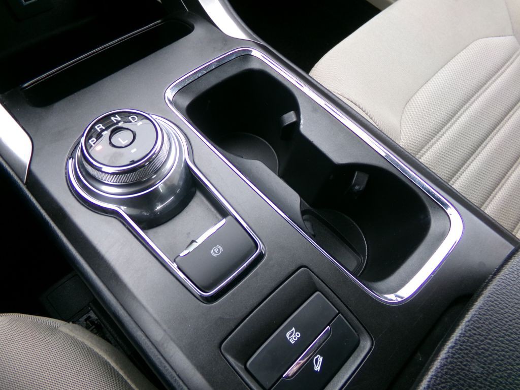 2018 Ford Fusion Image 22