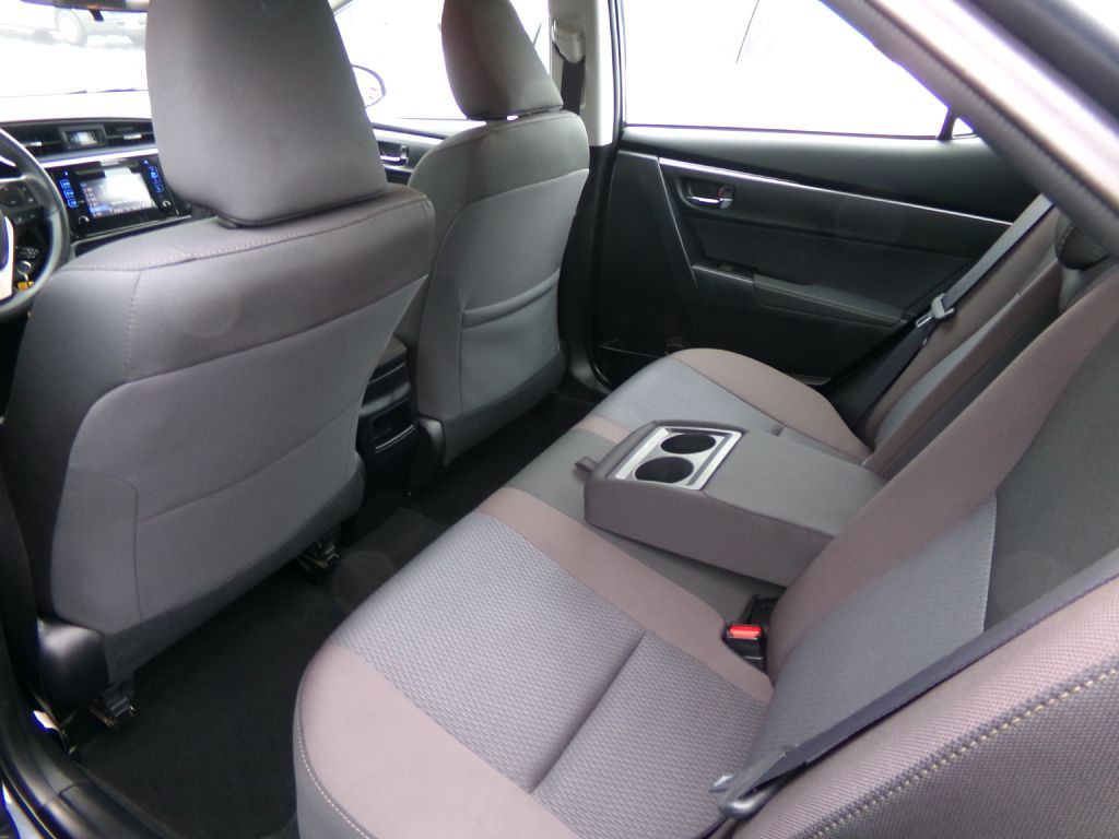 2018 Toyota Corolla Image 18