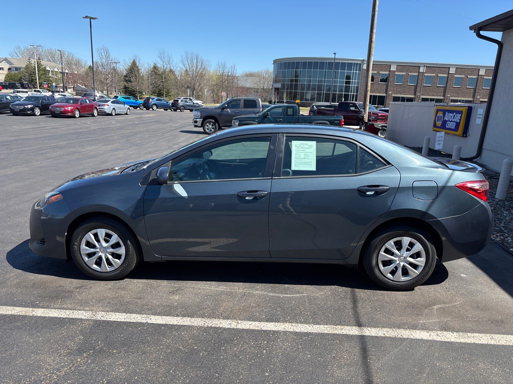 2018 Toyota Corolla Image 6