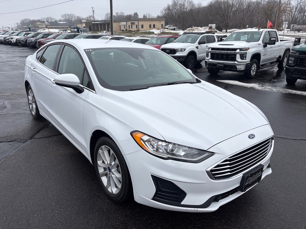 2020 Ford Fusion Image 1