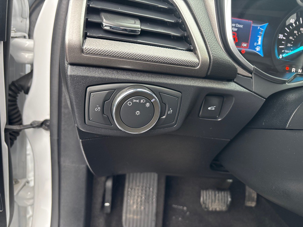 2020 Ford Fusion Image 14