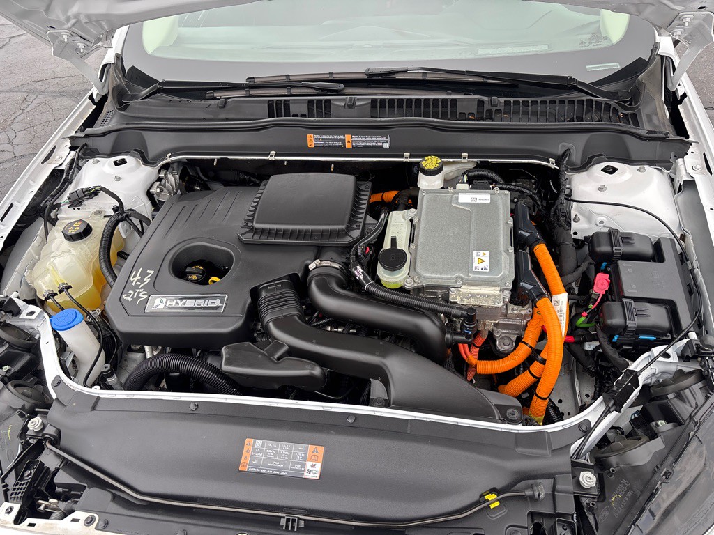 2020 Ford Fusion Image 36