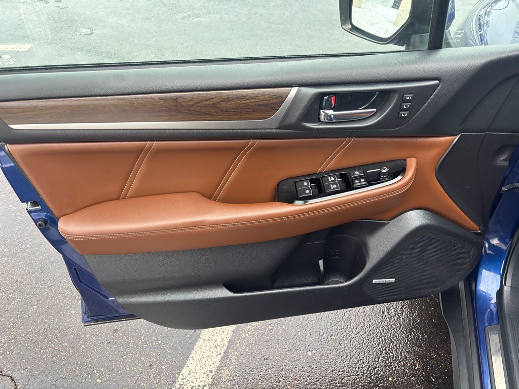 2017 Subaru Outback Image 9