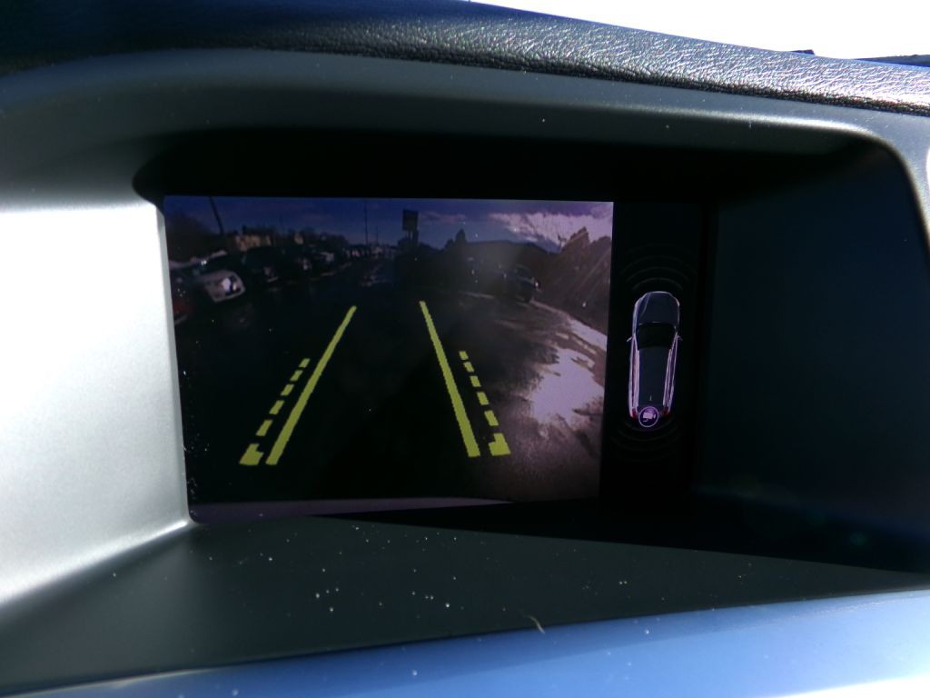 2018 Volvo V60 Image 20