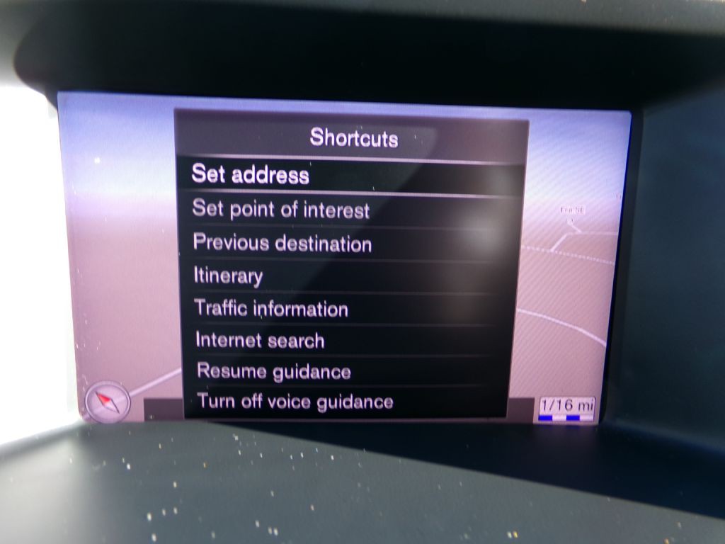 2018 Volvo V60 Image 23