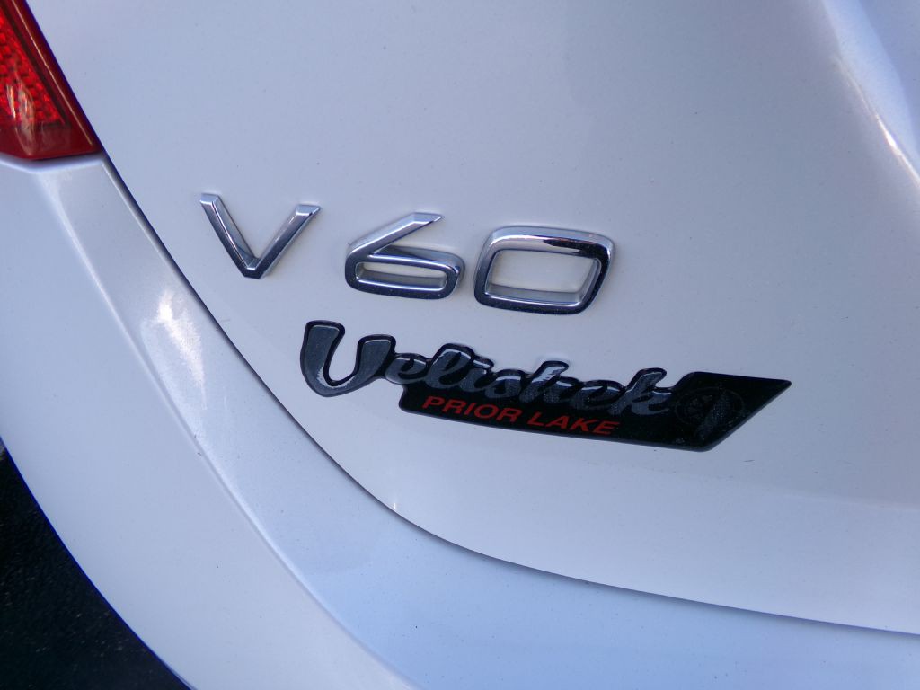 2018 Volvo V60 Image 47