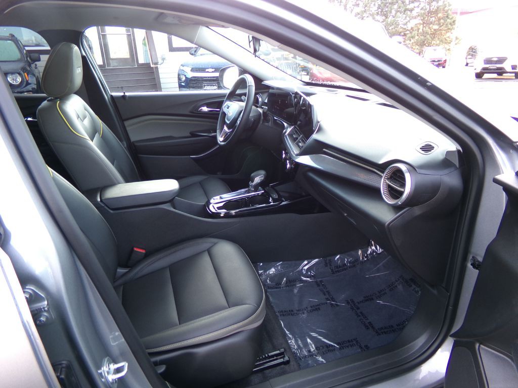 2025 Chevrolet Trax Image 31