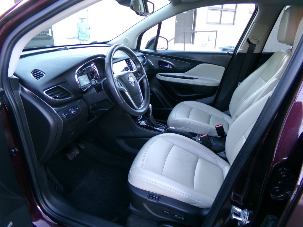 2017 Buick Enclave Image 10