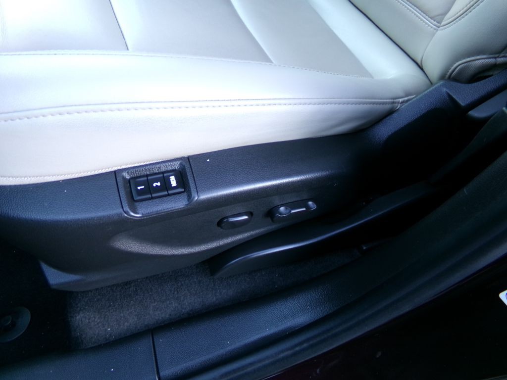 2017 Buick Enclave Image 12