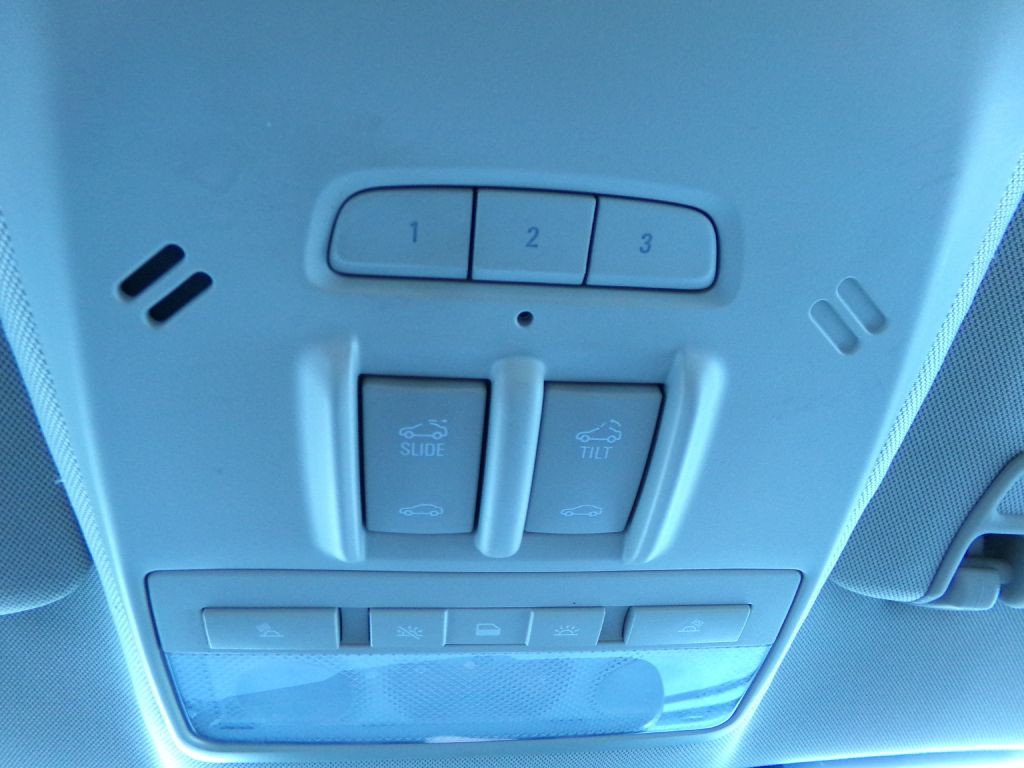 2017 Buick Enclave Image 24