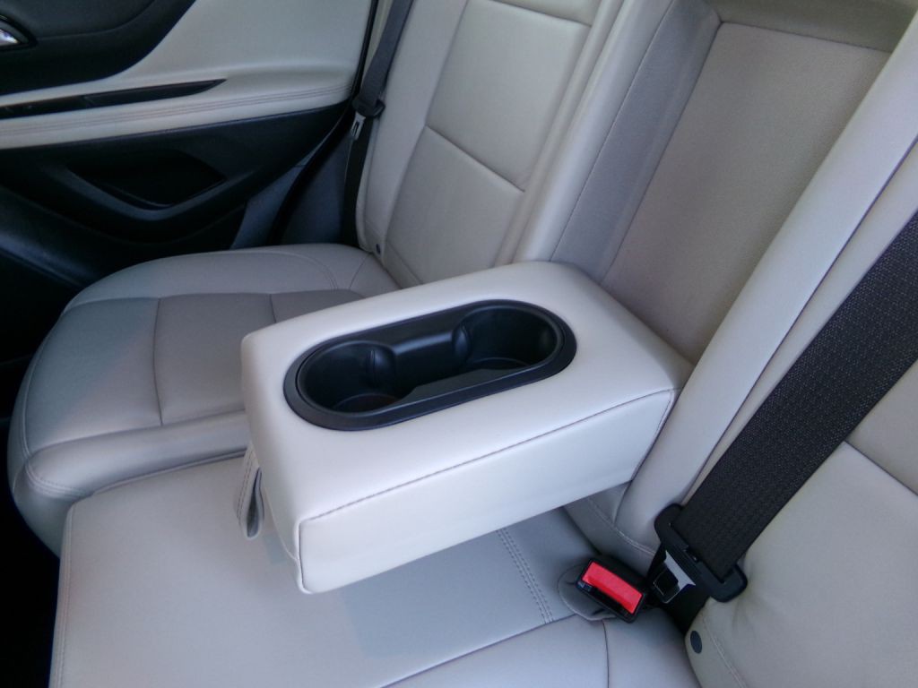 2017 Buick Enclave Image 32