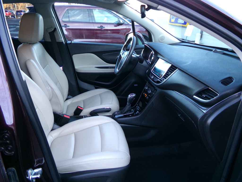 2017 Buick Enclave Image 33