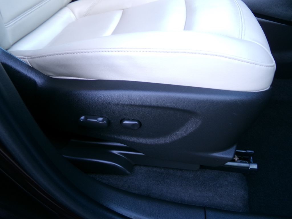 2017 Buick Enclave Image 34