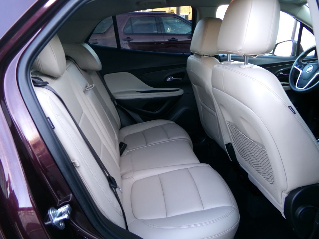 2017 Buick Enclave Image 36